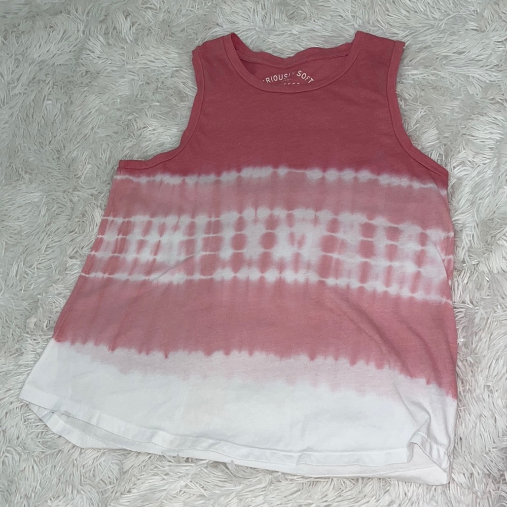 Pink tank top